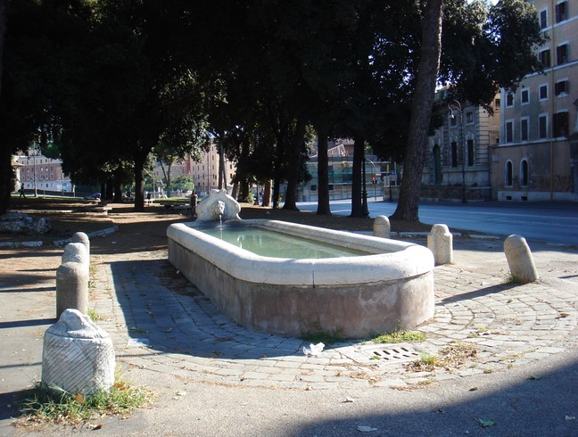 Roma Aventino_il_fontanile_00569